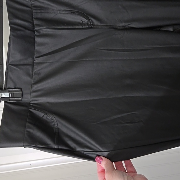 TORRID Black Faux Leather Signature Waist Womens Bootleg Pants PLUS SIZE 4 - Picture 2 of 6